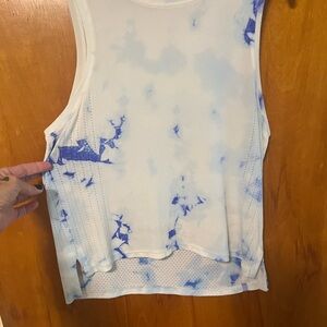 Lululemon Train to Be tank (4)